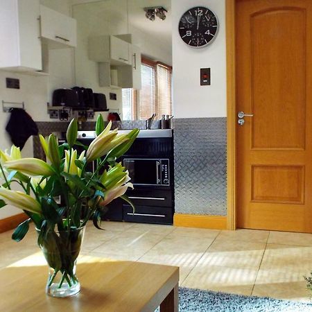 Flat 14D Bayhead Apartment Сторноуей Екстериор снимка